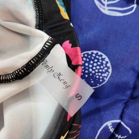 WENLY ZENG 2PC SWEATSUIT BLACK CROP TOP FLORAL PRINT  BOTTOM SIZE SMALL - Picture 11 of 13